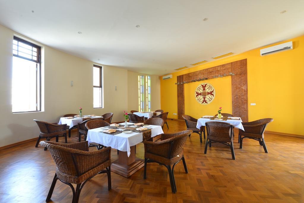 Hotel Amazing Mandalay Luaran gambar